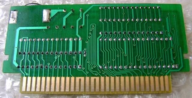 你玩FC游戏时,买过正版吗?