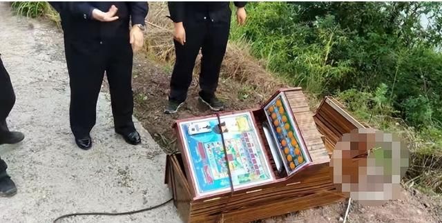 机室的水果机:关于另一种特殊街机的回忆