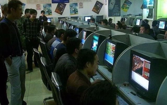 随着年龄的增长,最简单的三国群英传1反而成了最怀念的游戏!