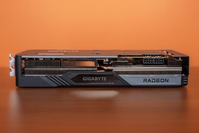 4K游戏性价比之选:技嘉RX 7900 GRE魔鹰16G评测