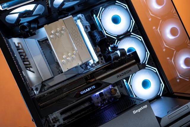 4K游戏性价比之选:技嘉RX 7900 GRE魔鹰16G评测