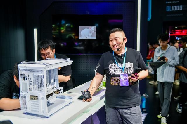 AMD 9000佳选 华硕X870主板降临BW2024