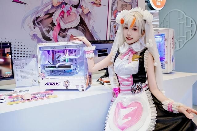 AORUS 雕宅万象 ×Bilibili World 2025：技嘉展台精彩探秘