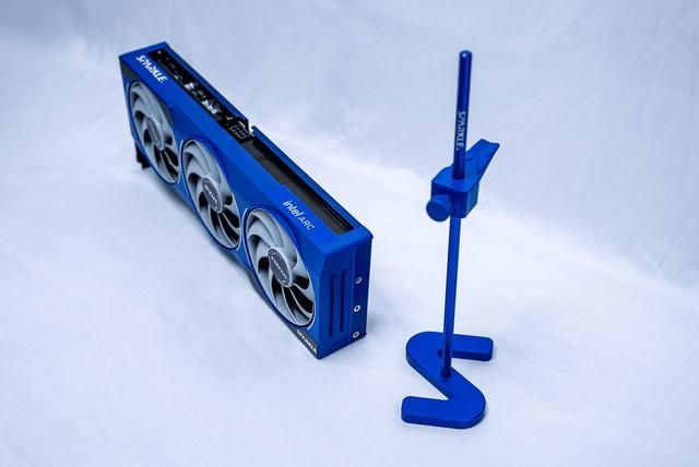 Battlemage 勇战未来!撼与B580 TITAN OC显卡评测