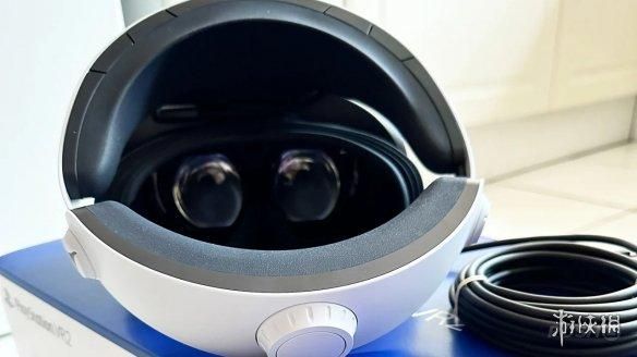 PSVR2“甜区”太难找!分辨率高但画面效果仍很模糊!