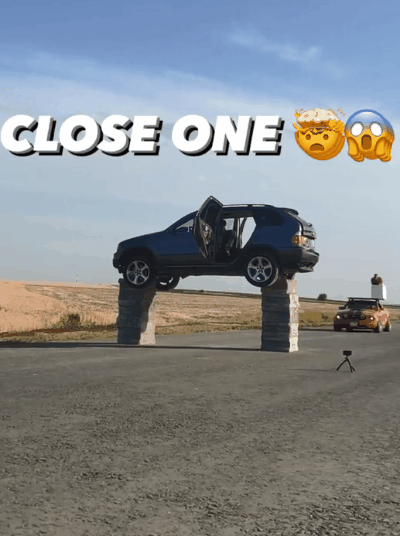 “战斗民族”的老哥,靠在抖音上“作死”走红