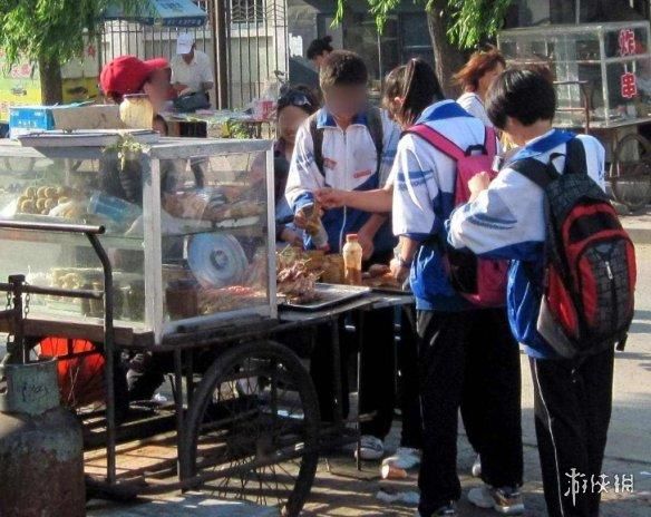 从反面例子到万人敬仰，教材因为插图角色又要火了