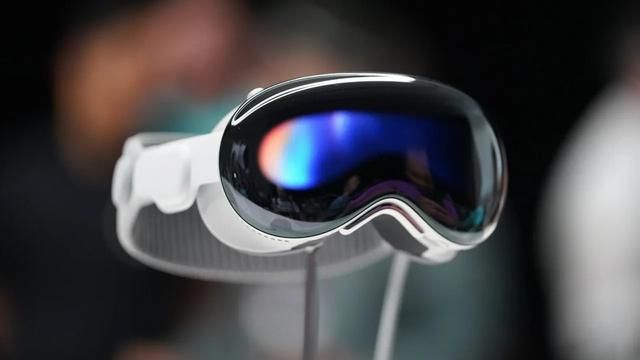 传闻苹果已停产Vision Pro