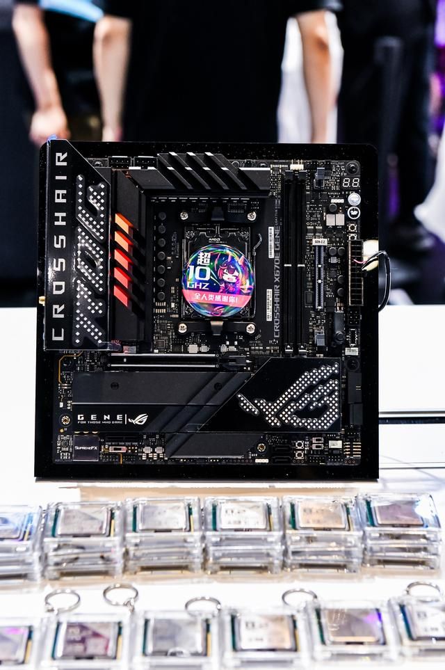 华硕主板BW2024竞无止境 大放异彩