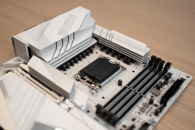 双十一抢“鲜”, Z790 AORUS PRO X 冰雕X畅游最新3A