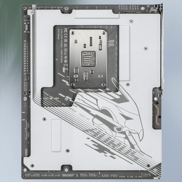 双十一高端装机指南：锁定技嘉“冰系”硬核套装