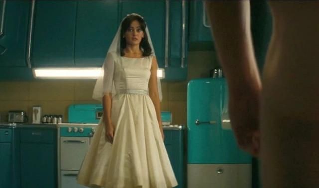 口碑大爆的《辐射》新剧，怎么上来就搞涩涩场面？