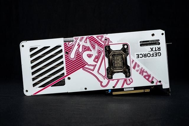 嘻哈新风格! iGame RTX 5070 Ti Ultra显卡评测