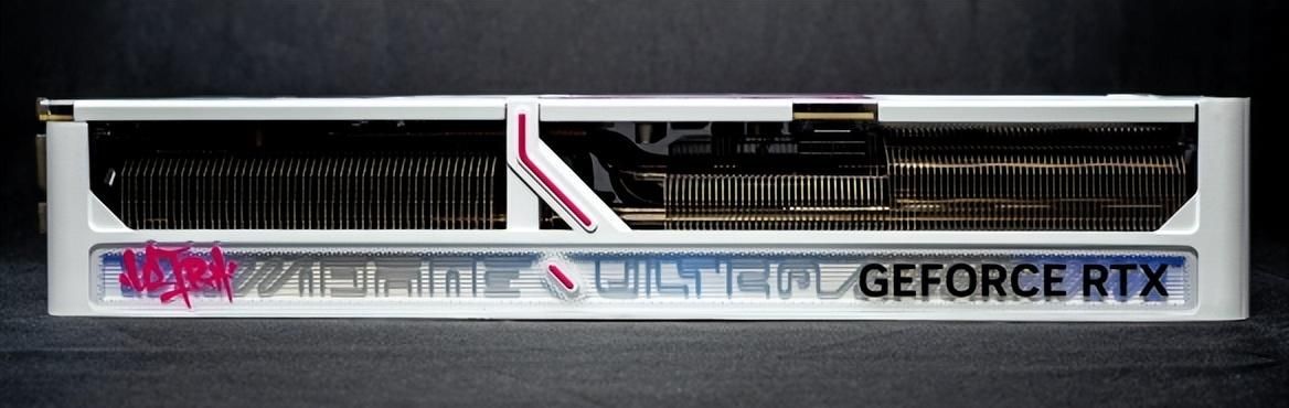 嘻哈新风格! iGame RTX 5070 Ti Ultra显卡评测