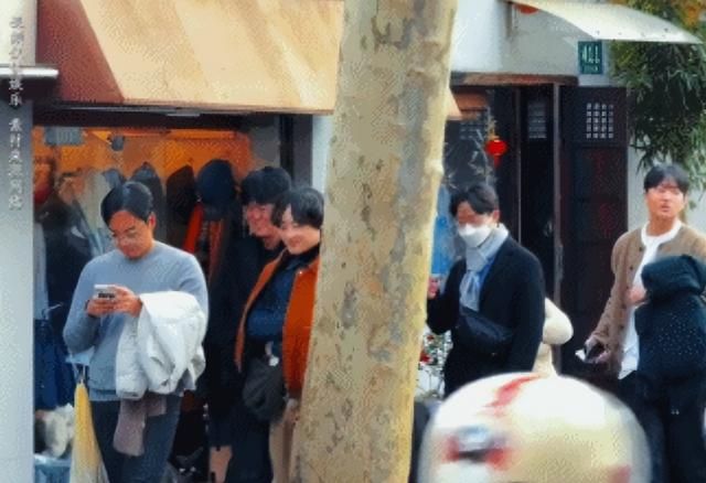 在洋抖难民入侵小红书之前，上海已经被韩国人挤爆了