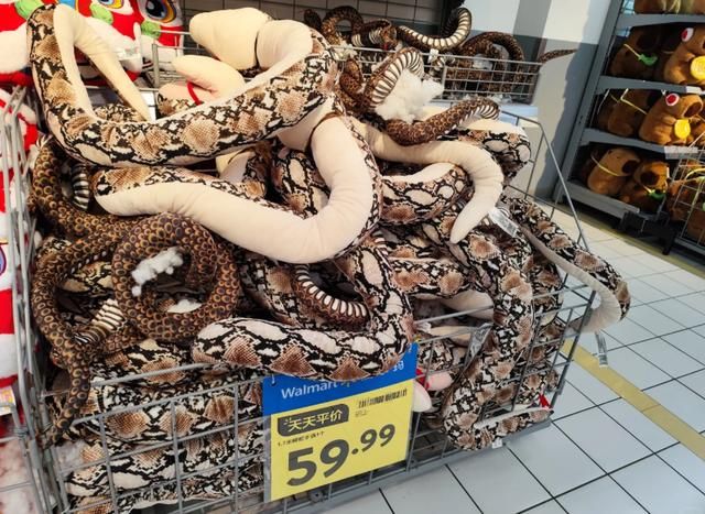 好端端过个蛇年，怎么所有怕蛇的人都要把它踢出十二生肖？