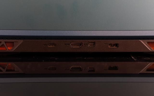 将星独具，无畏新生：七彩虹将星X15 AT游戏本评测