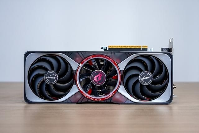 性能暴增:iGame RTX 5060 Advanced OC显卡评测