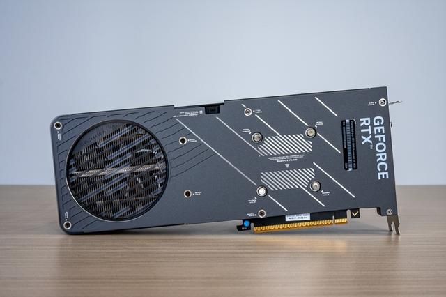 性能暴增:iGame RTX 5060 Advanced OC显卡评测