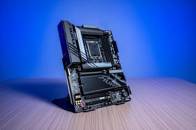 技嘉Z890小雕携手Ultra 7 265K:进击高端新选择