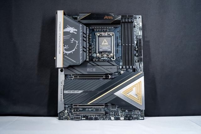 旗舰主板如何塑造次世代体验:MEG Z890 ACE战神评测