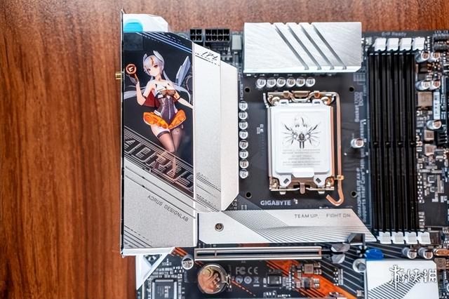 海景房小钢炮之友！技嘉B760M新雕妹2.0主板评测