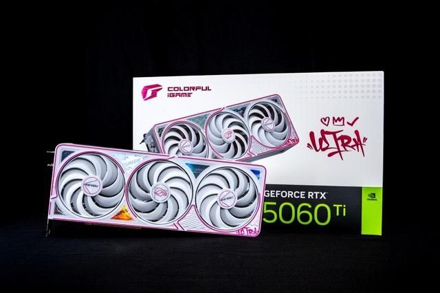 涂鸦艺术与甜品碰撞：iGame RTX 5060 Ti Ultra 评测
