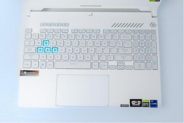 神卡加持，电玩女神天选姬重装上阵！天选4 4060版评测