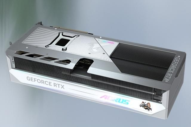 纯白旗舰新标杆!技嘉X870E X3D电竞冰雕主板性能首测