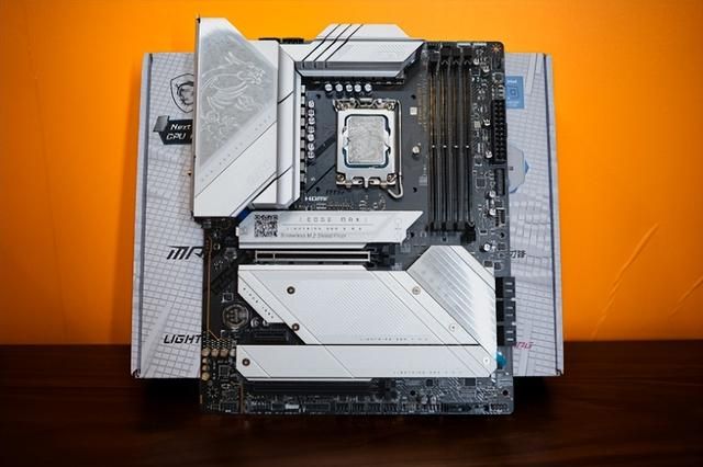 能耗显著降低,性能同步提升!酷睿Ultra 200系评测