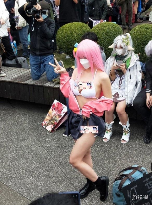 赛博青楼要开张了?AI已经开始和擦边Coser抢生意了