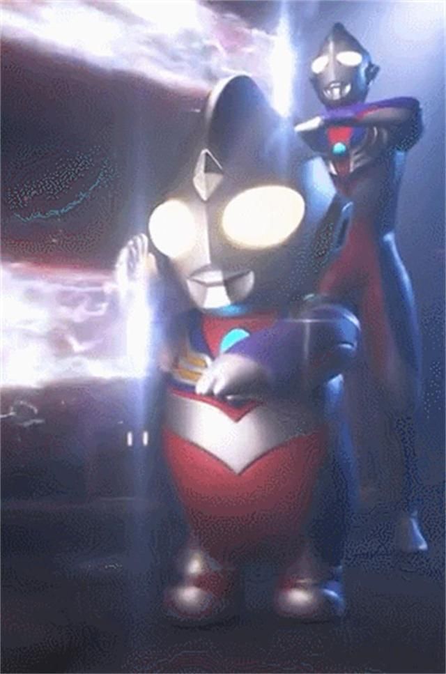 这个春节最潮流的事,是和奥特曼星搭子一起舞龙