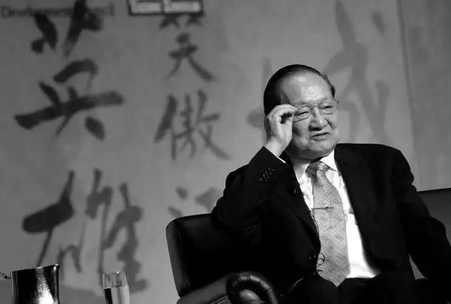 金庸诞辰100周年:来聊聊“传统武侠”