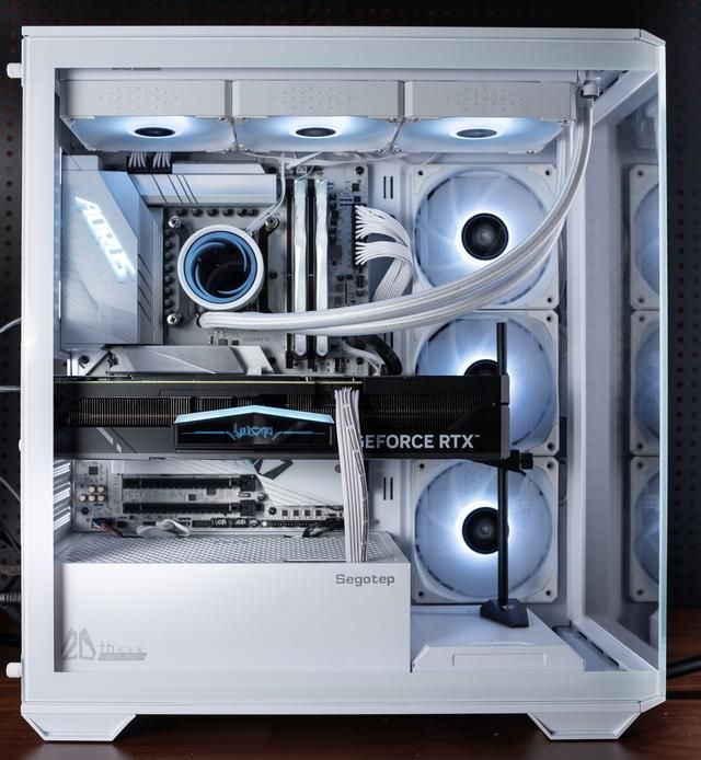 顶级答卷:iGame RTX 4070 SUPER Vulcan OC显卡评测