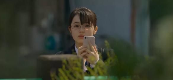 风俗店头牌小姐的退役日常,被网飞拍出来了