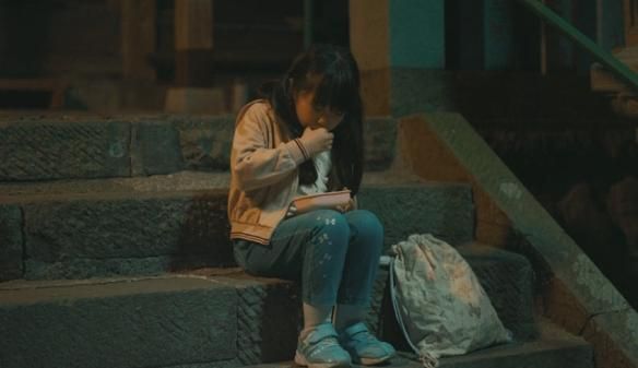 风俗店头牌小姐的退役日常,被网飞拍出来了