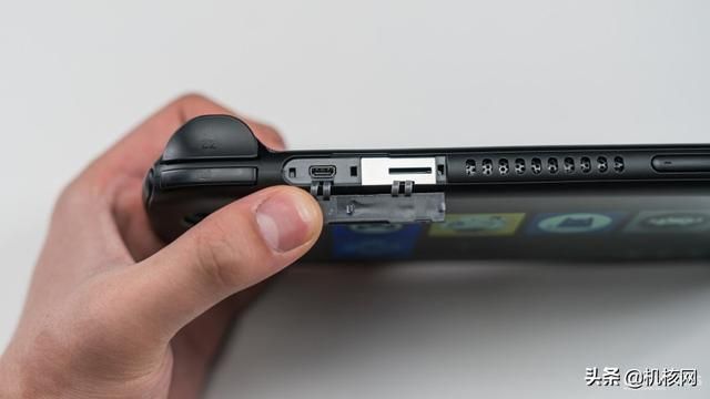 AYN Odin Pro掌机试玩：完成度挺高的，可玩性不错的Android掌机