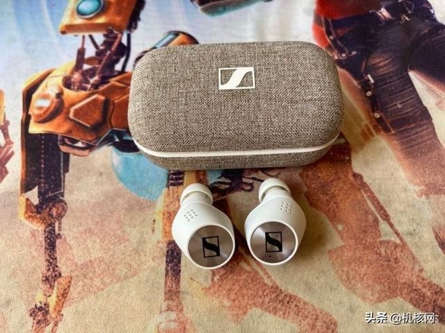 TWS蓝牙耳机的巅峰之作:森海塞尔 Momentum True Wireless 2