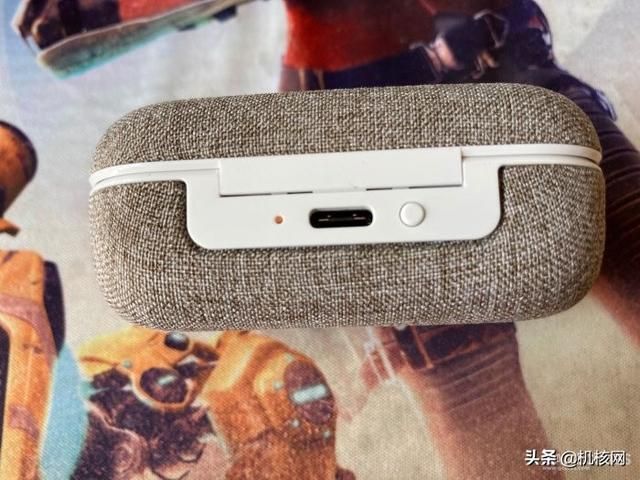 TWS蓝牙耳机的巅峰之作:森海塞尔 Momentum True Wireless 2