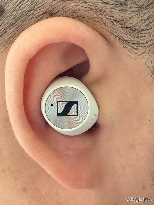 TWS蓝牙耳机的巅峰之作:森海塞尔 Momentum True Wireless 2
