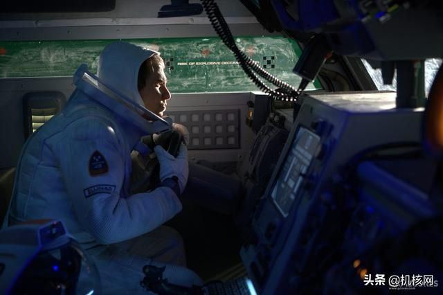 《星际探索》前，这四部作品将带你体验在失重环境下的那份孤独