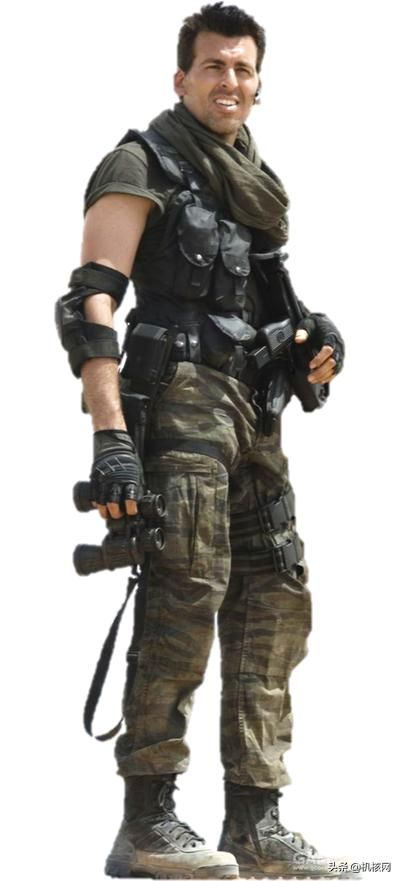 《生化危机3》里，卡洛斯身上这件背心到底是个啥？