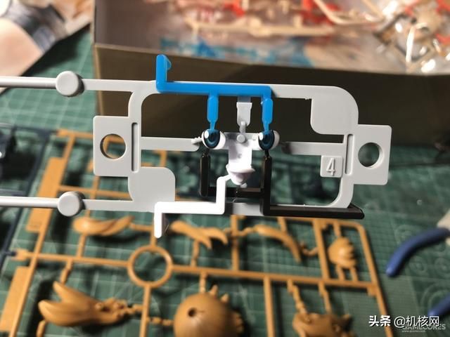 万代好活儿，200 元的“拼装美少女”到底怎么样