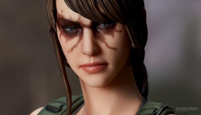 买一个静静的模型回家舔舔!