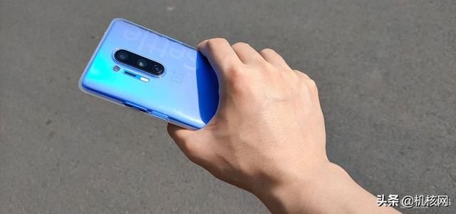 从一加7T再到一加8Pro，聊聊我转投安卓阵营后日渐“真香”的体验