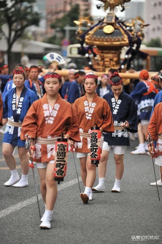 从传统到流行,关于法被的二三事