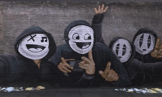 可能你一直想在公共场所涂鸦但是又怕被抓