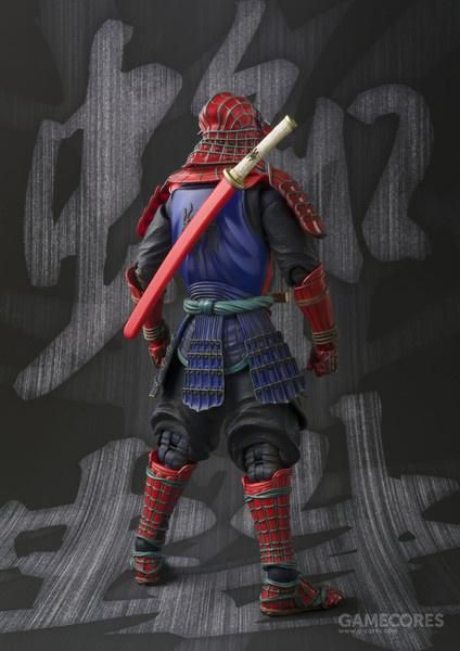 喜欢这个穿日本武士甲的蜘蛛侠吗?