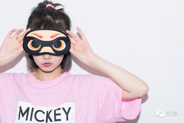 大哥大嫂过年好，请为机核续一秒！