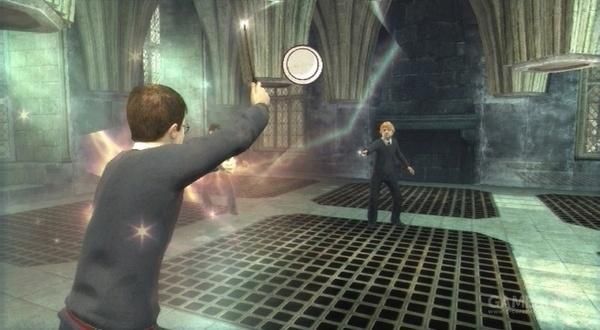 大家还记得这个戴眼镜的男孩吗?